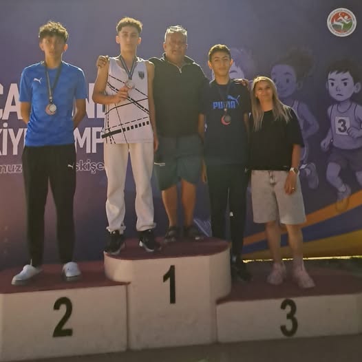 Afyonkarahisar'dan U14 Atletizmde Türkiye Şampiyonluğu ve Başarı