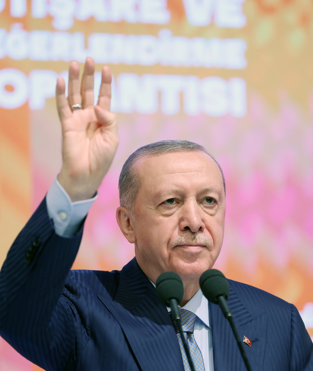 Erdoğan AK Parti İstişare Toplantısı'nda Ülke Meselerini Gördü