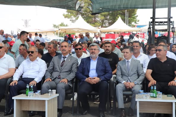 Afyonkarahisar'da Çetinkaya Plaza Açılışıyla Tarım Sektörüne Yatırım