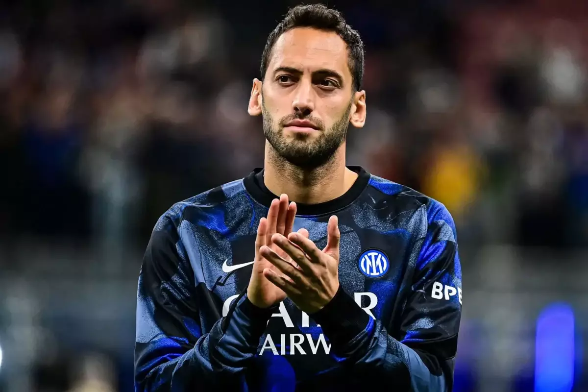 Fenerbahçe, Hakan Çalhanoğlu İçin Inter'e 20 Milyon Euroluk Teklif Sundu
