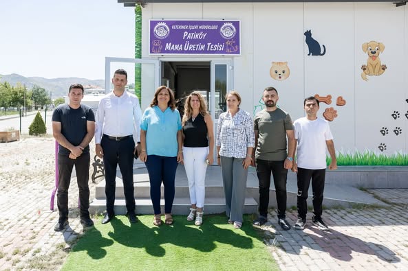 Afyonkarahisar'da Can Dostları İçin Üretim Tesisini Ziyaret