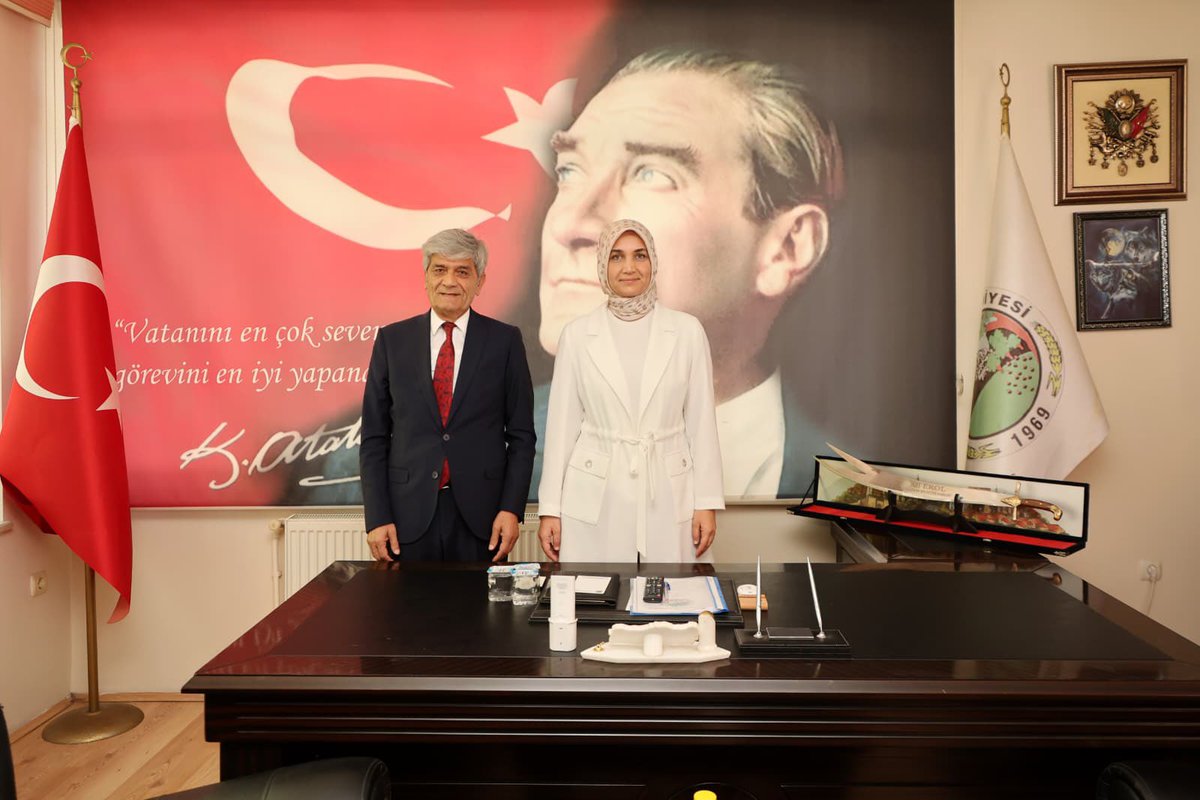 Afyonkarahisar Valisi Yiğitbaşı, Kızılören'i Ziyaret Etti