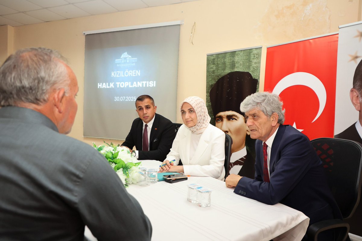Afyonkarahisar Valisi Yiğitbaşı, Kızılören'de Vatandaşlarla Buluştu
