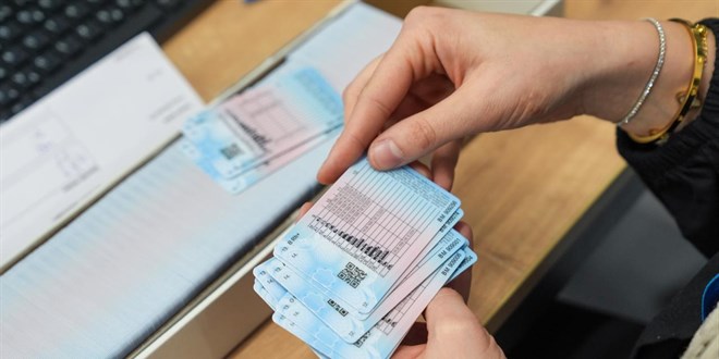 Eski Tip Ehliyetler İçin İndirimli Başvuru Süresi Sona Erdi