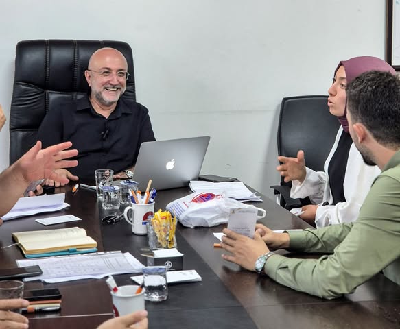 AK Parti Afyonkarahisar İl Başkanı Şahin, Hemşehrilerle Halk Günü Buluşması Gerçekleştirdi