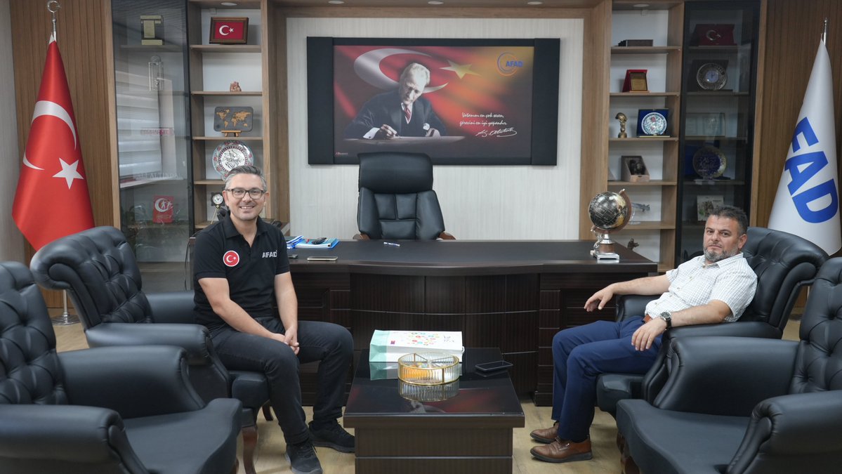 Afyonkarahisar'da Yeni İl Müdürü, Ziyaretle Göreve Başladı