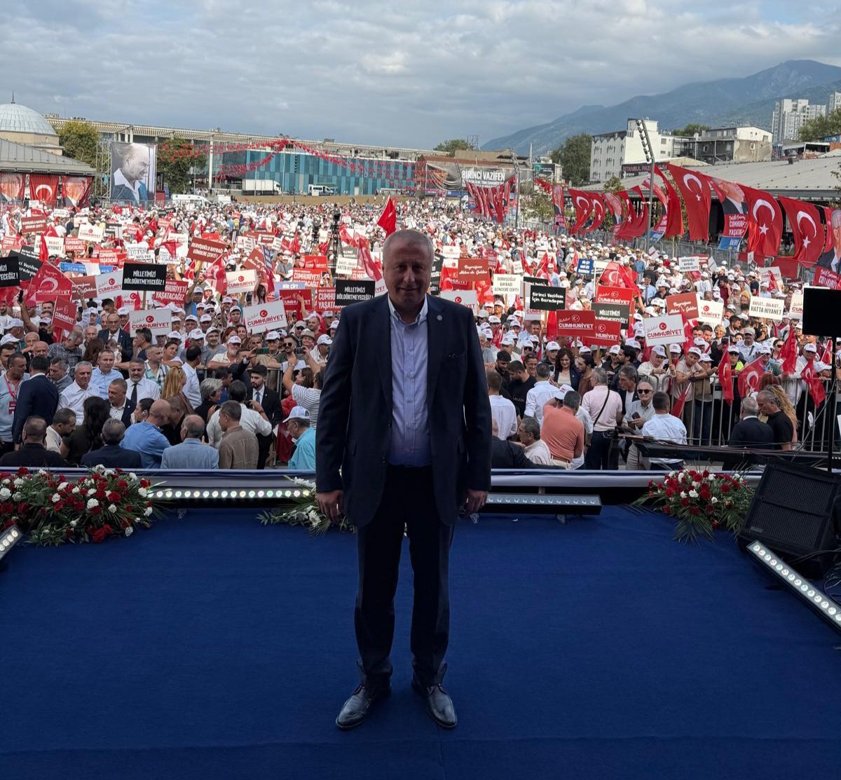 İyi Parti Milletvekili Hakan Şeref Olgun'dan Türkiye'ye Yönelik Güçlü Mesaj
