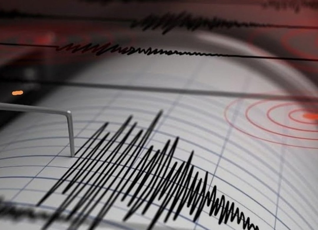 Balıkesir Sındırgı'da Deprem: CHP Afyonkarahisar İl Başkanı Erhan'dan Geçmiş Olsun Mesajı