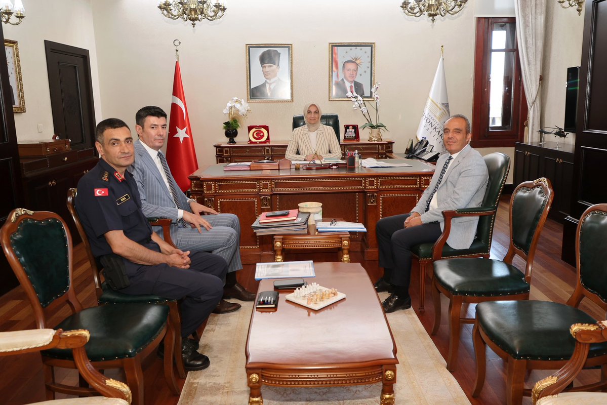 Afyonkarahisar'da Asayiş Toplantısı: Güvenlik Önlemleri Gözden Geçirildi