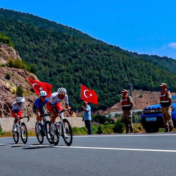 Büyük Taarruz’un İzinde Bisiklet Turu Başladı