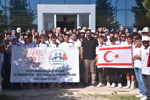 Afyonkarahisar ve KKTC Gençleri Kardeşlik Köprüsü Kurdu