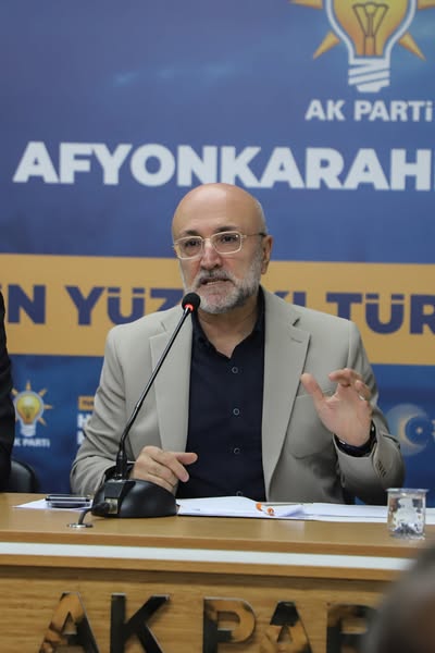 AK Parti Afyonkarahisar Teşkilatı Merkez İlçe Danışma Meclisi'ni Topladı