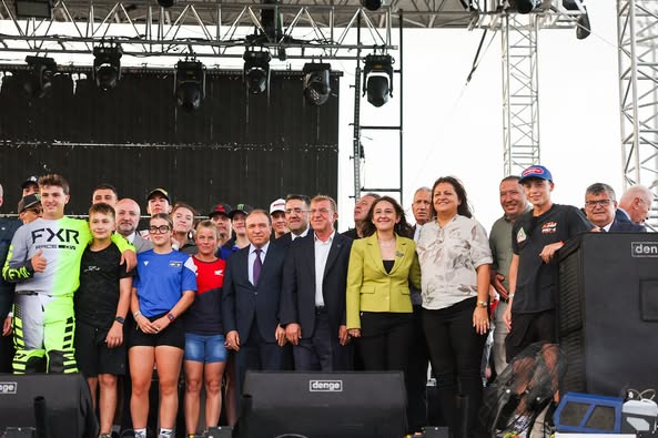 Afyonkarahisar'da Dünya Motokros Şampiyonası MXGP Açılış Seremonisi Düzenlendi