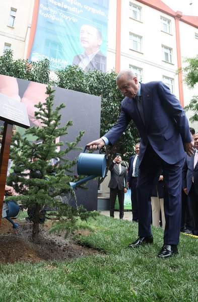 Cumhurbaşkanı Erdoğan Afyonkarahisar'da Fidan Dikti