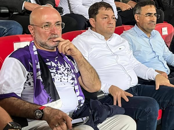 Afyonspor'a Destek Artarak Devam Ediyor