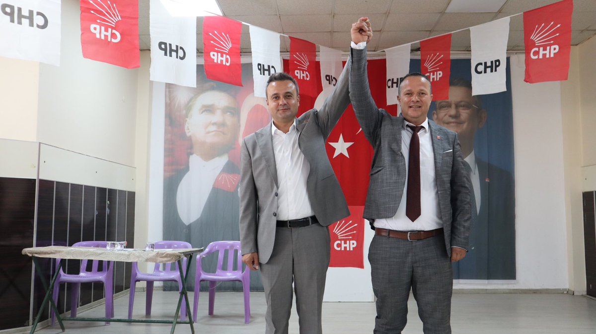 CHP Afyonkarahisar'da İlçe Başkanlığı Değişimi: Sefa Evrenkaya Güven Tazeledi