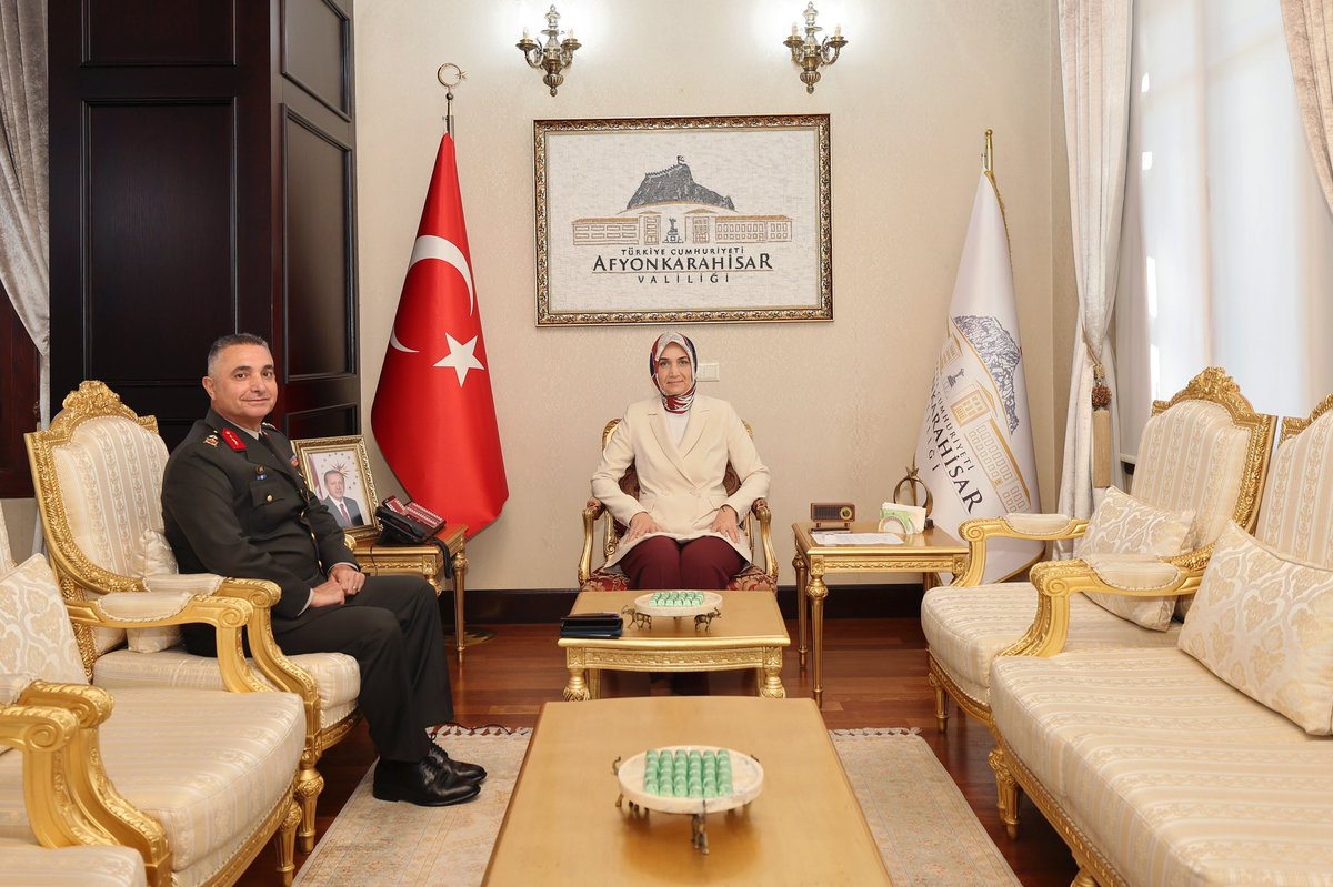 Afyonkarahisar Valisi Yiğitbaşı, Tuğgeneral Tecimer'i Makamında Ağırladı