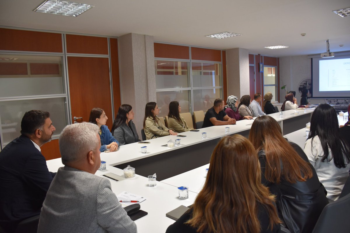 Afyonkarahisar'da Öğrenci Yurtları İçin Kalite Standartları Toplantısı Düzenlendi