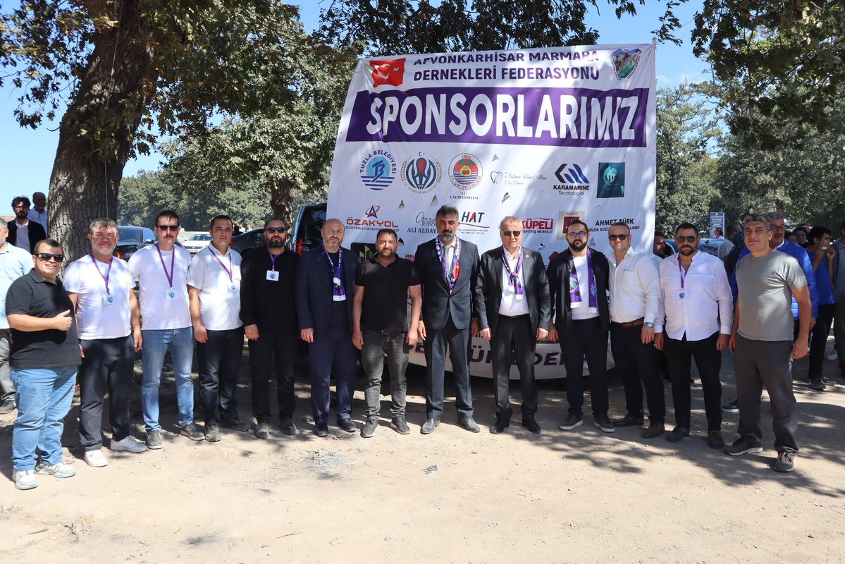 İyi Parti Milletvekili Av. Hakan Şeref Olgun Afyonkarahisar Katmer Şenliği'nde Hemşehrileriyle Buluştu