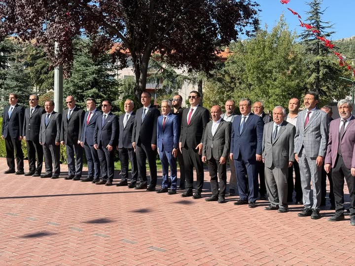 AFSÜ Rektör Yardımcısı Keleş, Ahilik Haftası Çelenk Sunma Törenine Katıldı