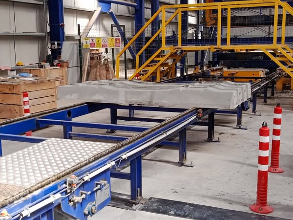 AK Parti Afyonkarahisar İl Başkanı Şahin, Beton Travers Fabrikası'nı Ziyaret Etti