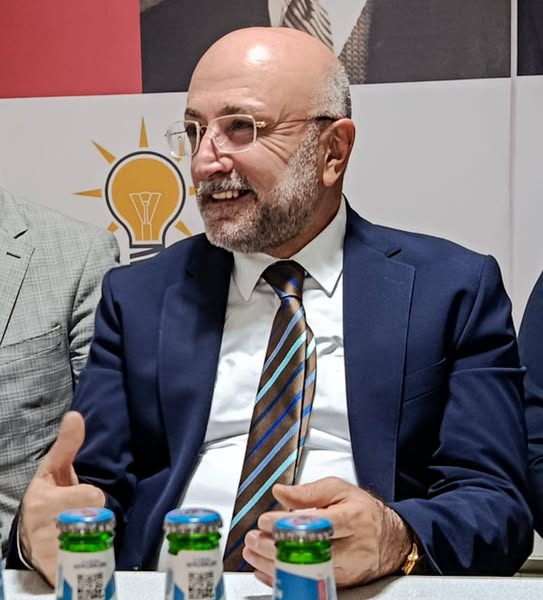 AK Parti Afyonkarahisar'da Teşkilat Buluşması: Çözüm Odaklı Çalışmalara Vurgu