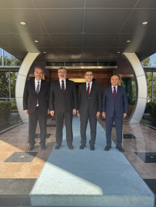 Afyon Kocatepe Üniversitesi Rektörü, Cumhurbaşkanlığı Strateji ve Bütçe Başkanı ile Görüşüldü
