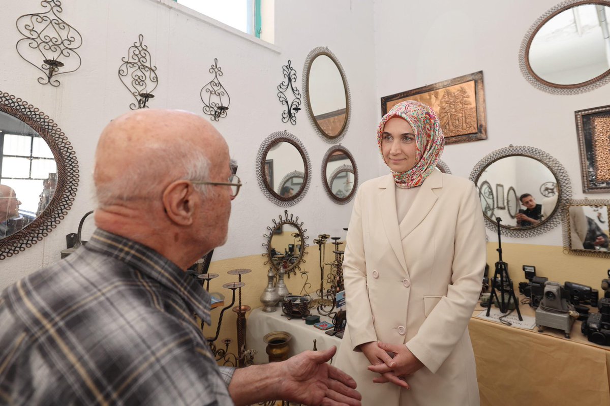 Afyonkarahisar Valisi Doç. Dr. Yiğitbaşı Esnafları Ziyaret Etti