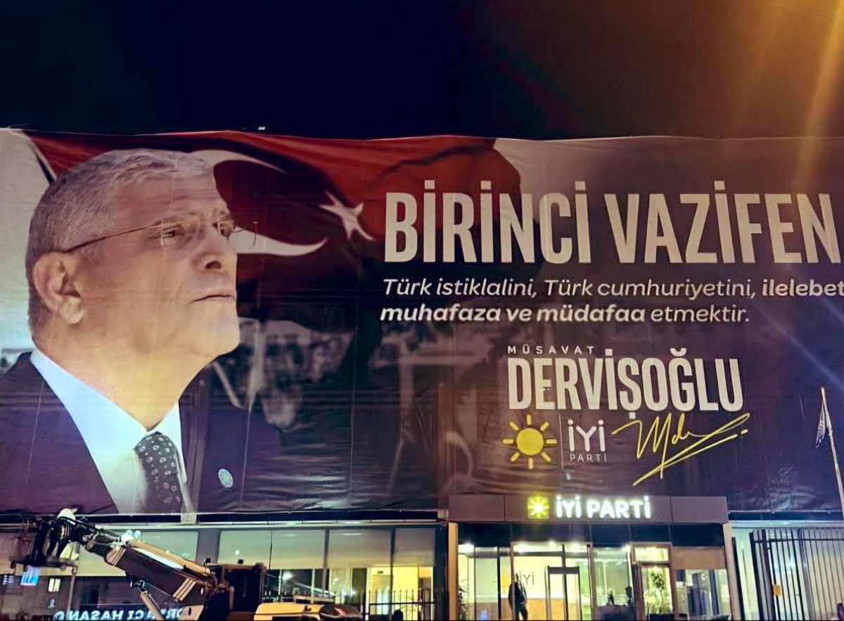 İyi Parti Milletvekili Hakan Şeref Olgun: 