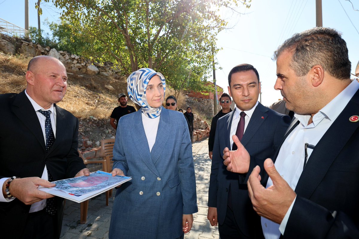 Afyonkarahisar Valisi Kelainai Apameia Antik Kentinde İncelemelerde Bulundu