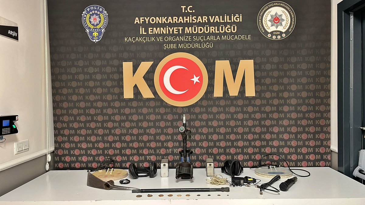 Afyonkarahisar'da Tarihi Eser Kaçakçılığı Operasyonu: 3 Gözaltı