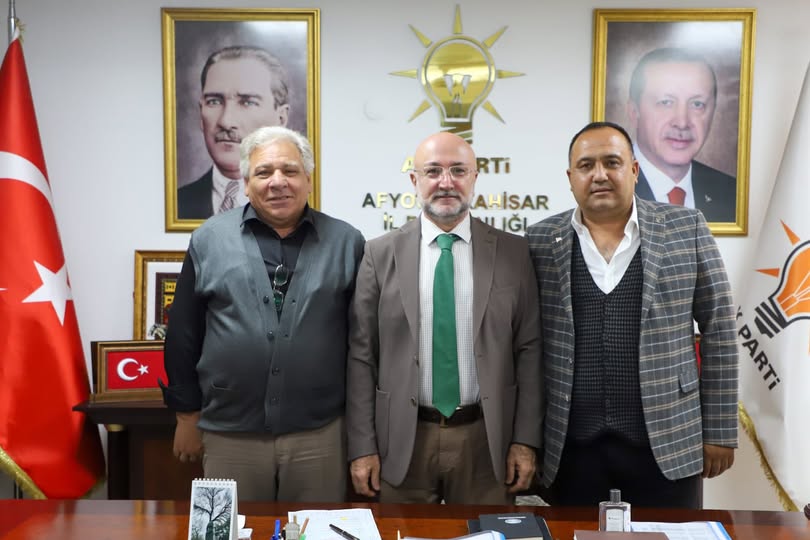 AK Parti Afyonkarahisar İl Başkanı Turgay Şahin, Muhtarlarla Bir Araya Geldi