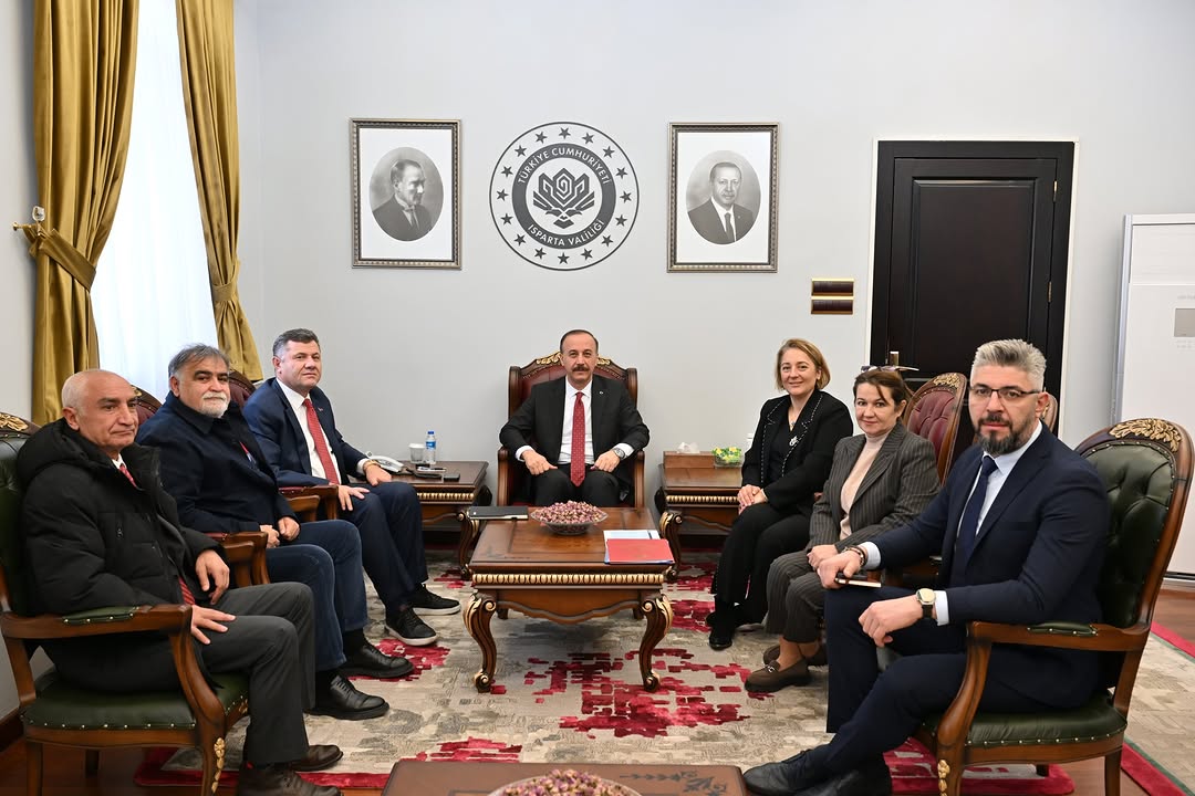 Isparta Valiliği'nden Bağımlılıkla Mücadele Projeleri İle İlgili Görüşme